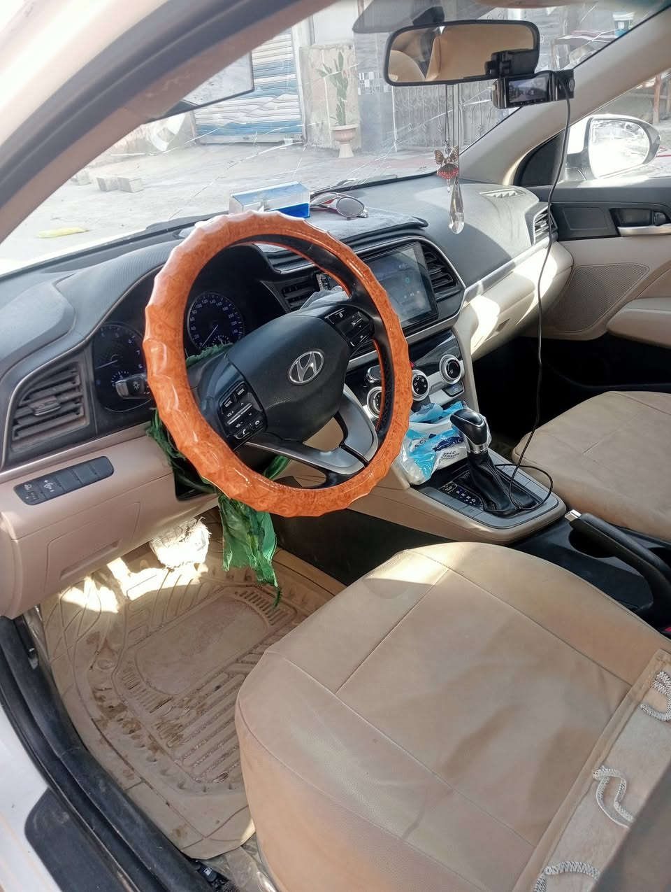 السلام عليكم اخوان النترا خليجي 2020 
بغداد  سعرها 130 
***********
