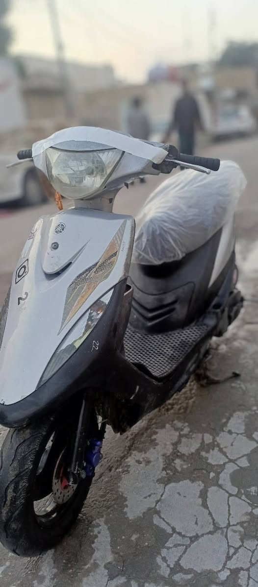 سلام عليكم دراجه ماكس عدله البيع اني مكلف بل نشر 
دراجه نضيفه تجي وشوف بنفسك السعر 450وبيه مجال 
المكان حي العسكري قرب مدرسة سبأ


**إذا كنت صاحب هذا الإعلان وتريد حذفه لأي سبب، رجاءا أرسل رسالة إلى الدعم الفني**