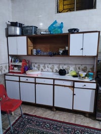 كاونتر 2 متر ونص ومعرض 2 متر نظيفات وبسعر مناسب 07759177658