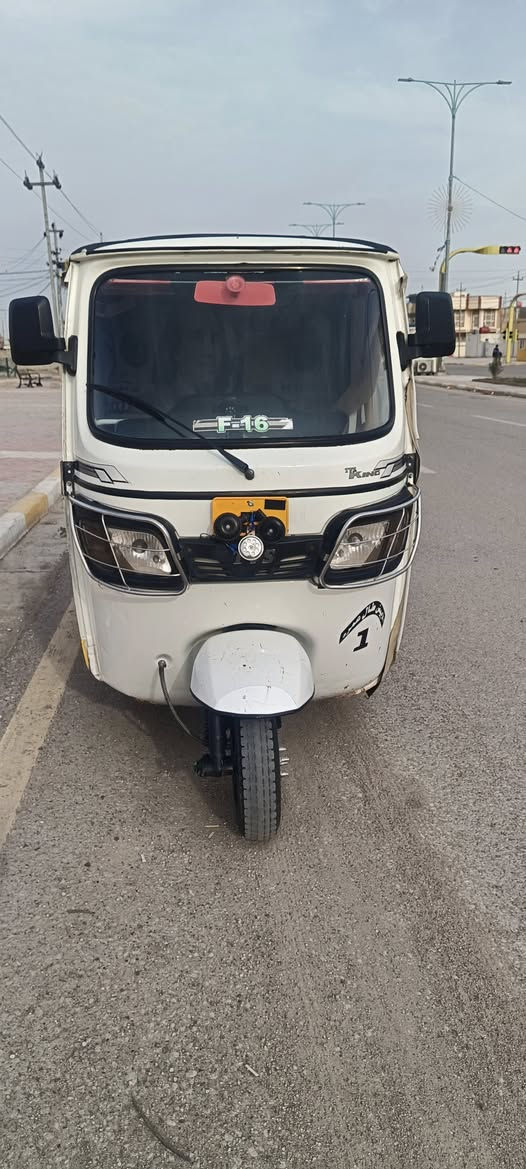 تكتك للبيع TVS كفاله موديل 22 شهر 11 رقم واسط 
***********
