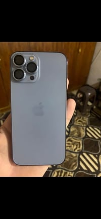 ١٣ برو ماكس • بطارية ٩٦% • موصل