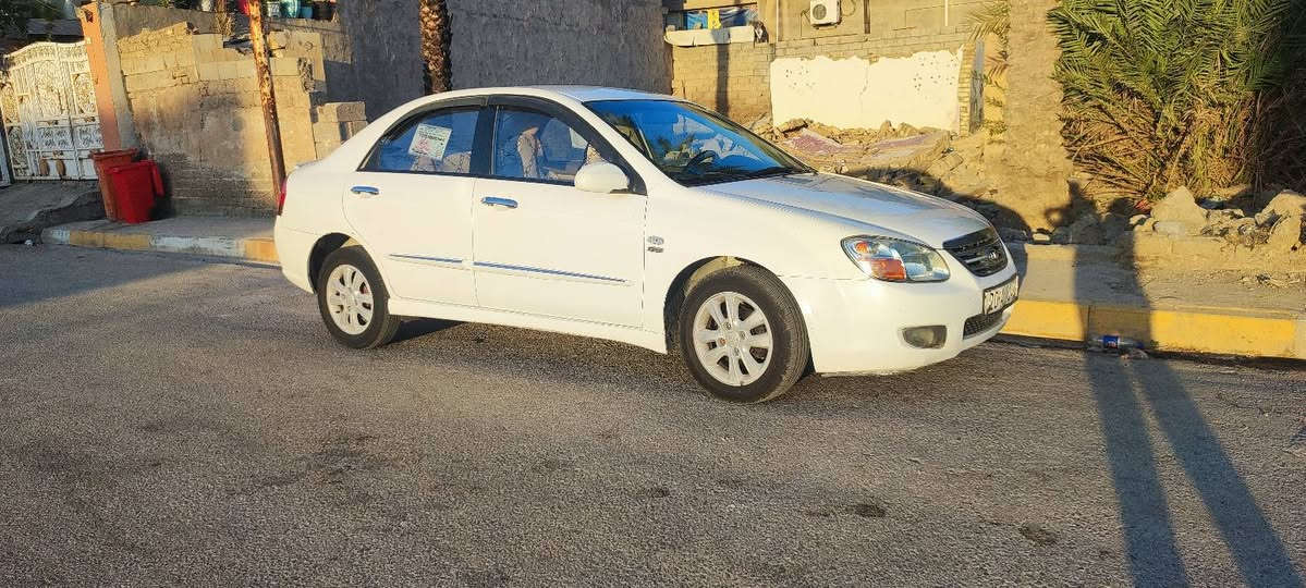 الحلال للبيع
سيراتو 2008 رقم ديالى 
للاستفسار ***********
