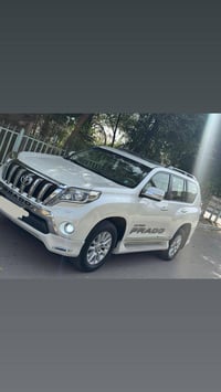 برادو VX • ٢٠١٥ • مكفولة