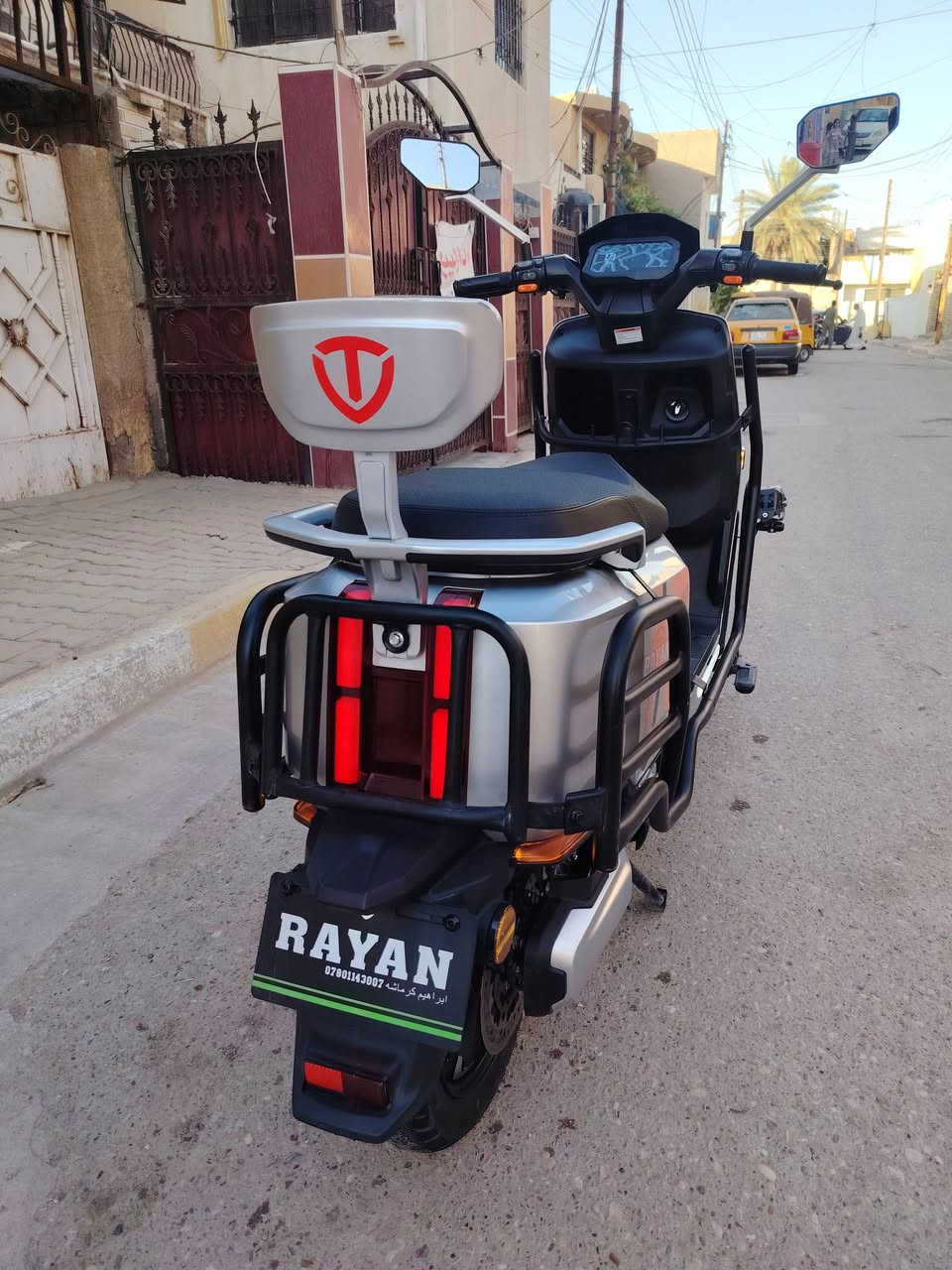 ياالله
توفرت ريان وحش الكون
جديدة طك كارتون ما مستخدمة هواي
فول موصفات 
3 نمر
سرعة 75 شرط حقيقي
6 باتري مسطرة 39 امبير نوع كرافين شرط الفحص
بك وبارك وARS
تقطع ب شحنة الوحدة اكثر من 50 كم
استخدام شهرين فقط 
الدراجة كفاله عامة ماعدا الجاملغ الامامي بي ملاحظة وما مأثر
عنونها بغداد 
سعر مليون و50 قفل وسعر نهائي 
متلكون هيج نظافة بهيج سعر
لتواصل خاص


**إذا كنت صاحب هذا الإعلان وتريد حذفه لأي سبب، رجاءا أرسل رسالة إلى الدعم الفني**