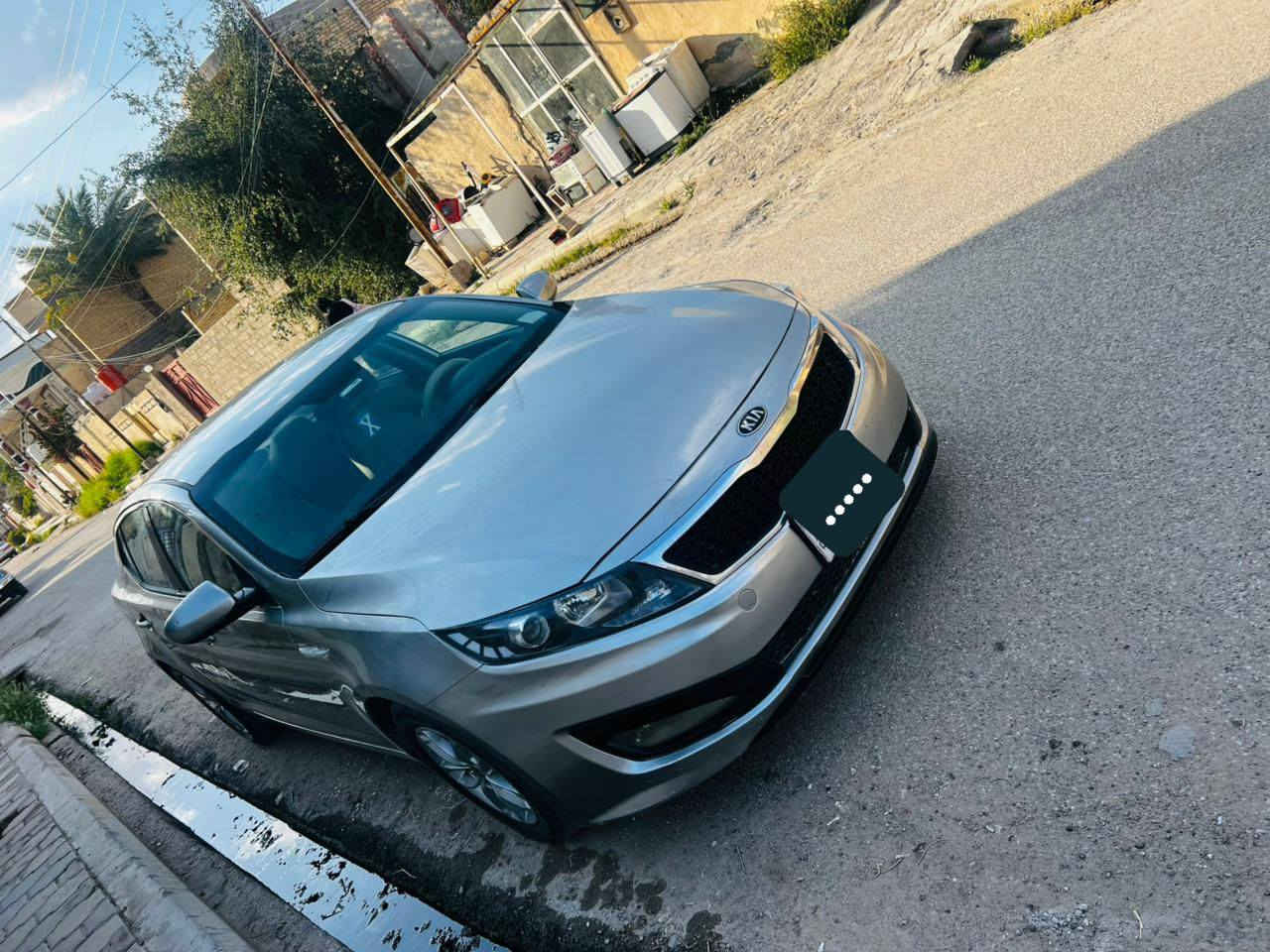 السلام عليكم ورحمة الله وبركاته 
مستعجل مستعجل 
اوبتيما 2013 السياره خليجي والفحص موجود وجاهزه من كلشي مستعجل اريد ابيع 
ماشيه 241 كيلو 
127 بيه مجال 
مكان ذي قار الرقم بي واتساب 
***********
