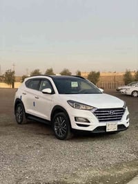 للبيع توكسان 2019 خليجي فول مواصفات واحد على واحد بصمه تحكمات امري شفط...