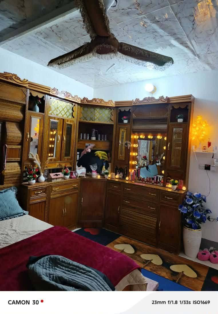 غرف  صاج عراقي  نضافه 90/100العنوان الرمانه السعر بمليون 350وبيها مجال للاستفسار واتساب
*********** واتساب
