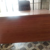 ميز مع كرسي ميز مكتب  صاج  حطاطه جديد مستعمل شهر واحد     الرقم  طوله ...