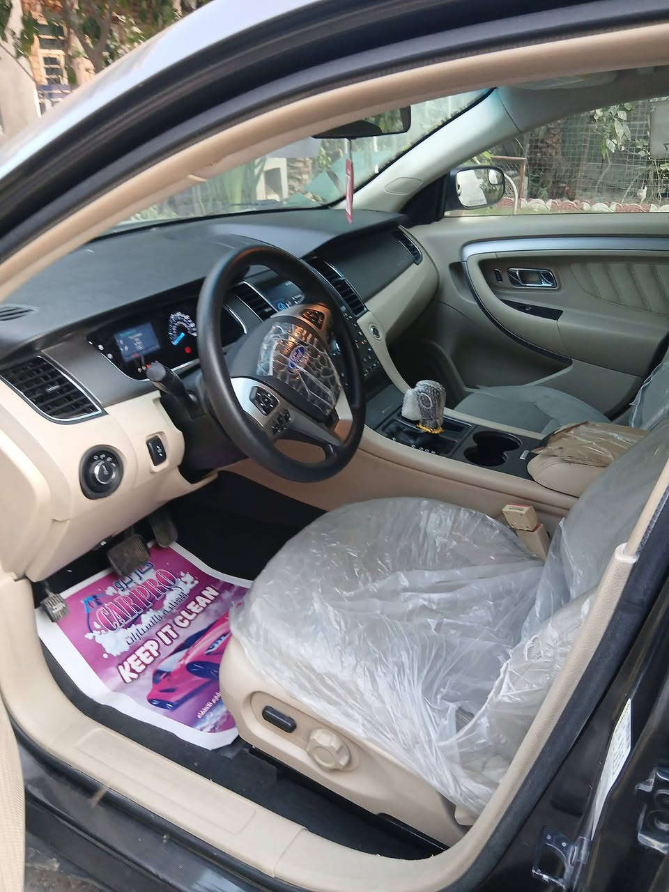 السلام عليكم تورس موديل 2017 ماشه 72 مكفوله من الصبغ كير ومكينه مكفولات سياره نضيفه جدآ العنوان بغداد ابو غريب رقم الهاتف *********** \ *********** السعر 135 وبيها مجال وحياكم الله
