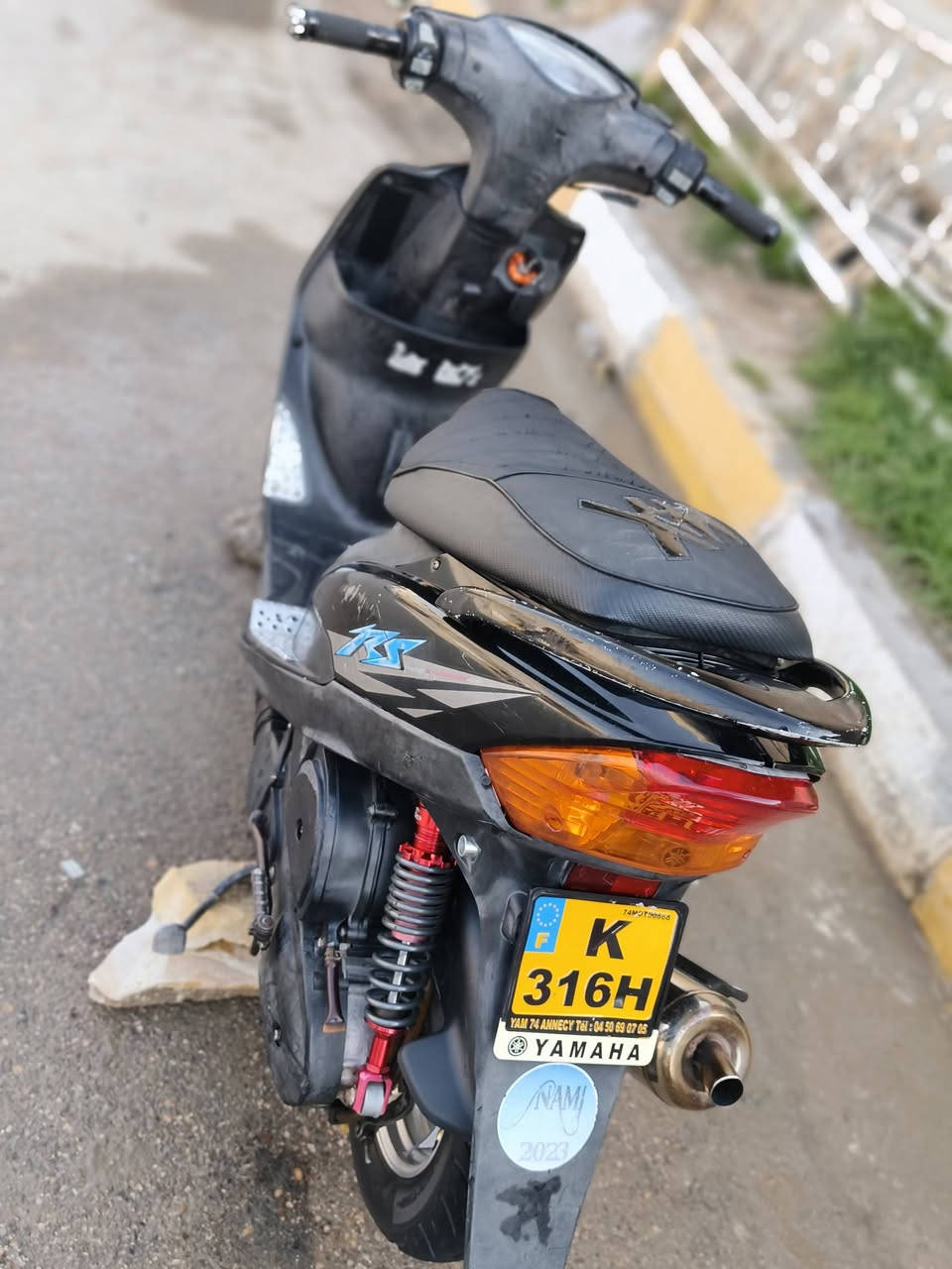 دراجه ماكس للبيع مكينه بلاد ما مفتوحه دراجه مختمه  من تاير للتاير كلشي شغال بيه مزوده تزويد حلو دراجه فول ماذب عليه ربع فقط دهن وبانزين شلعه ومعدل طيران شرط  السعر 650وبيه مجال قليل عنواني ناصريه مركز الاتصال ***********
