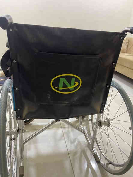 عربانه معاقين للبيع جديده غير مستخدمه سعرها٧٥ قفل مكاني حي العامل رقم***********
