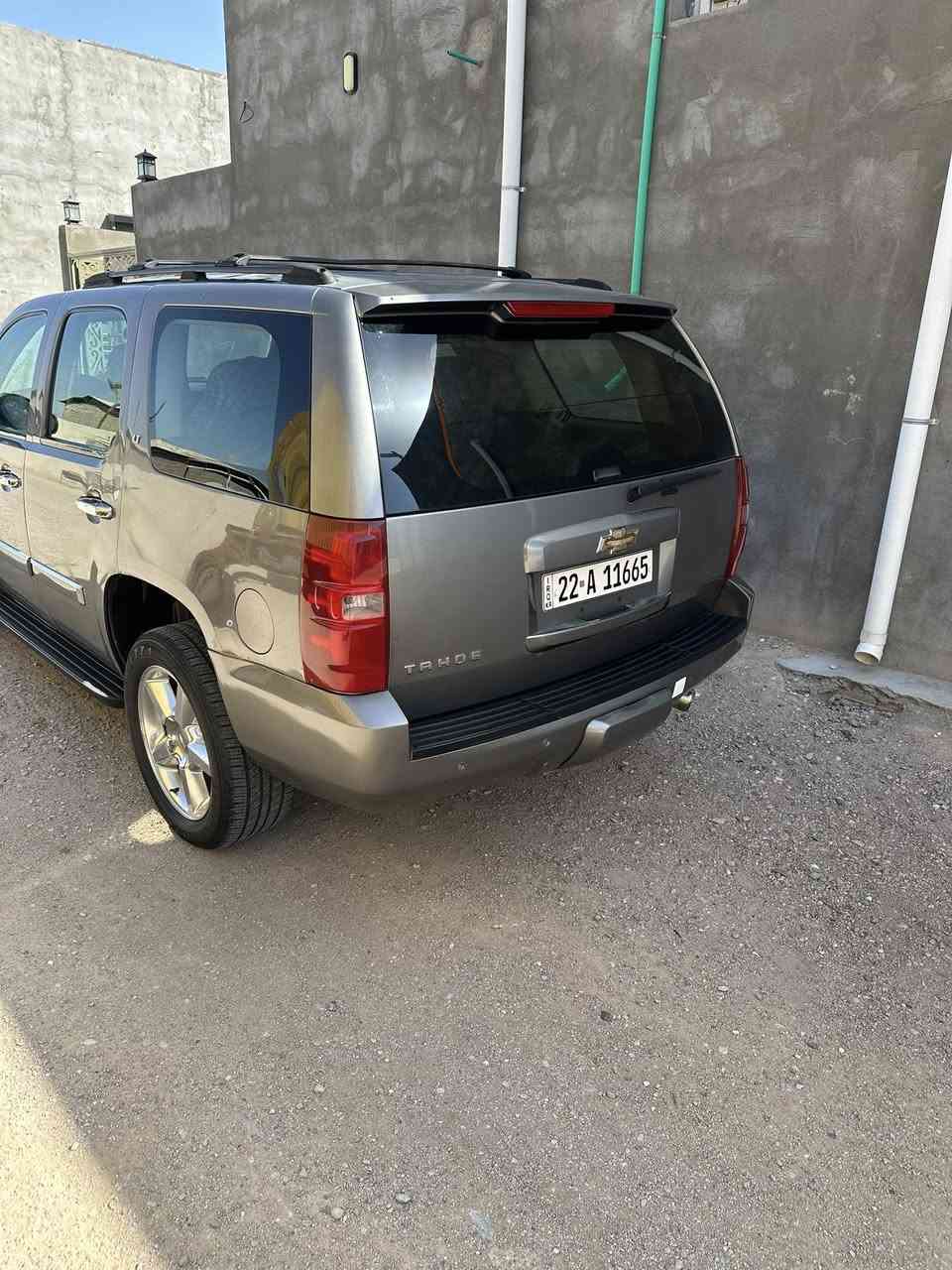 سلام وعليكم تاهو للبيع 2008 كندي رقم اربيل بسم شخص تريد مداوم أو وكاله كفاله عامه من ضربه بس بيه رشات صبغ انه ابيع احزام مكينه كير حداديه كلها جديده تخم تاير سياره وسياره خير من الله سعر 163 وبيها مجال حك جيه سياره جديده ومتعوب عليها العنوان بصره زبير الافستفسار على رقم الهاتف ***********
