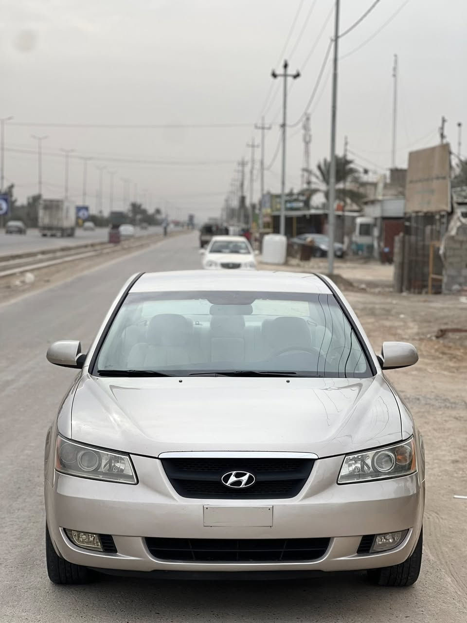 سوناتا 2008 
وارد امريكي 
رقم بغداد بسمي
صبغ صفحتين فقط
حادث جاملغ امامي بدون داخل
محرك 2400
كير محرك كفاله
حداده تبريد صدر جاهزه
مكان السياره المسيب
السعر 107

***********
