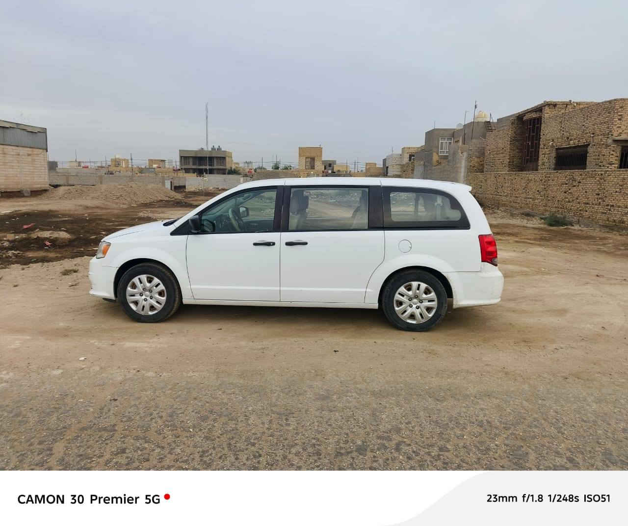 السلام عليكم دوج كرفان موديل 2019 رقم 
✨ السياره استعمال شخصي فقط 
مامشتغله على خط نهائيآ 
◾◾ اي استفسار او سؤال اني متواجد على هذا الرقم  واتساب فقط مراسلة  ◾◾ 
(***********)
