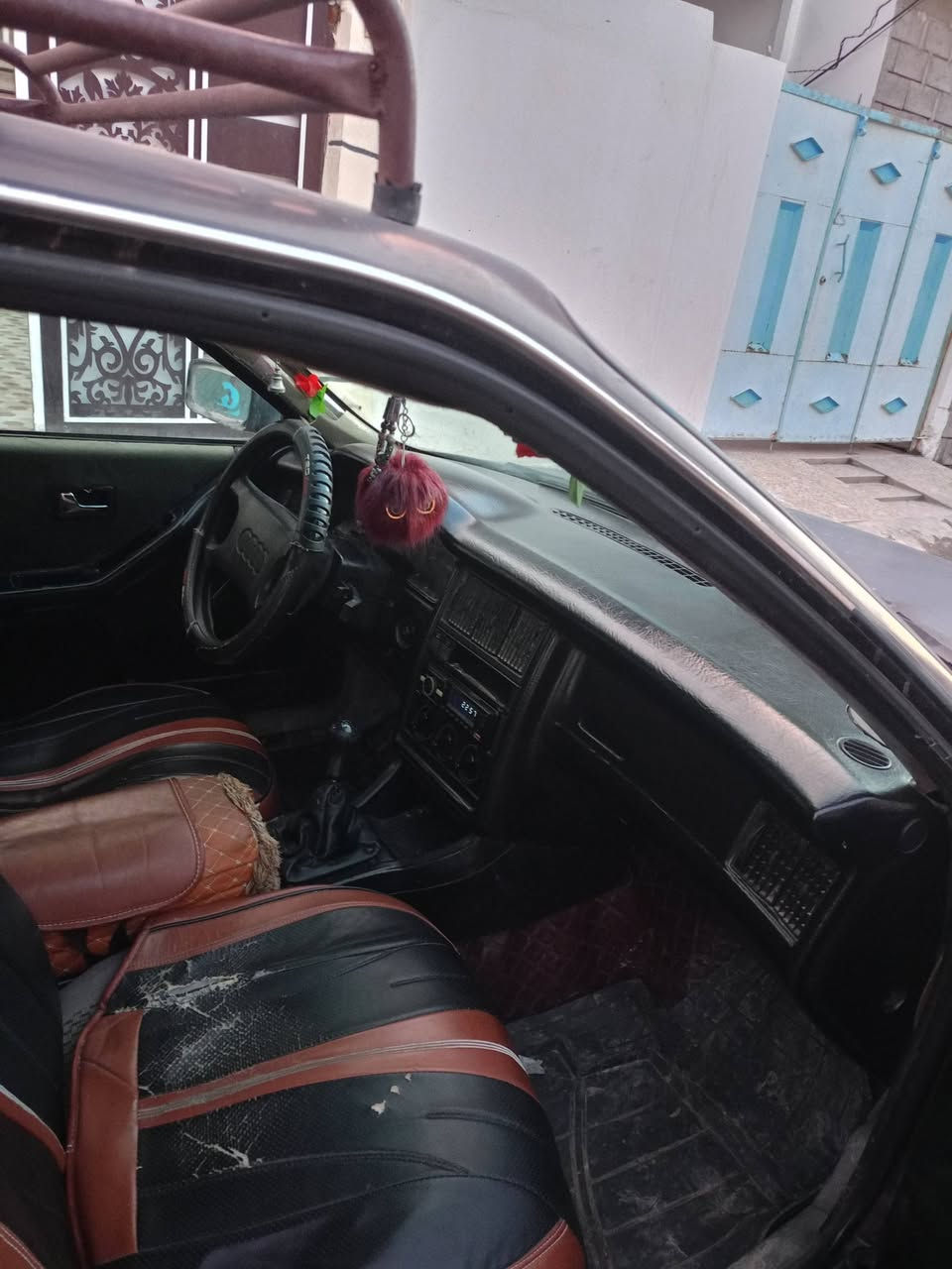 اودي موديل89 كربون اسعر 26 بيها مجال ***********
