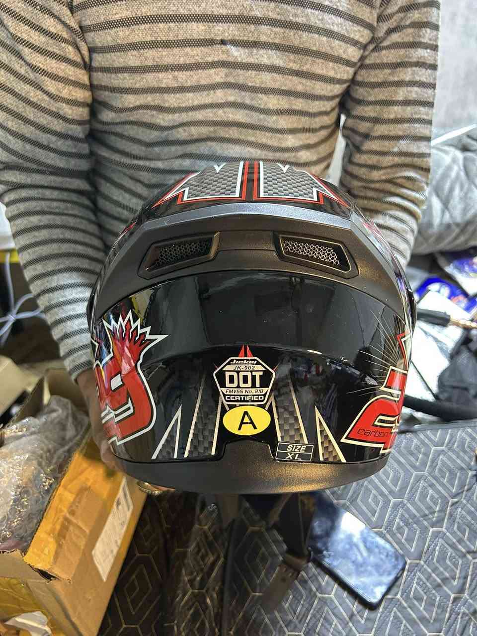 خوذه جديده. فتحات تهويه مناظر شمسيه فج قلاب.  لتفيده ينطي سعر. وادزهه اله. بدون كسران فدوه لكلبكم


**إذا كنت صاحب هذا الإعلان وتريد حذفه لأي سبب، رجاءا أرسل رسالة إلى الدعم الفني**