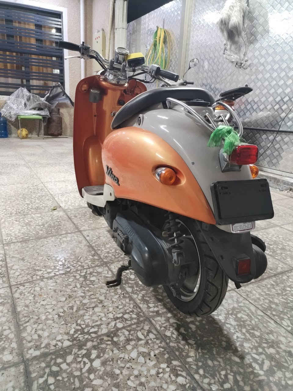 سلام عليكم دراجة عبد الحليم للبيع السعر 525000 الرقم ***********
