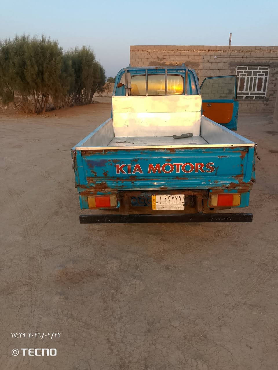 سلام عليكم للبيع كيا بنگو موديل 1995مكفوله كير ومحرك واكسل وشاصي كهربائيات كامله رقم بابل الماني سنويه ل29 سعر 50وبيه مجال للأستفسار اكثر الأتصال على الرقم التالي ***********
