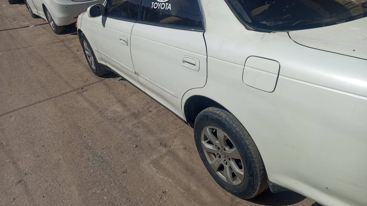 سلام عليكم عندي مارك مكصوصه جنطه نضيفه جدن حداديه جديد مكينة ونجي سيارة بلاديه ونضيفه رقم انبار سنويه 31 سعر 45بيه مجال مكاني رفاعي نصريه تبريد ثلج رقم الهاتف ***********
