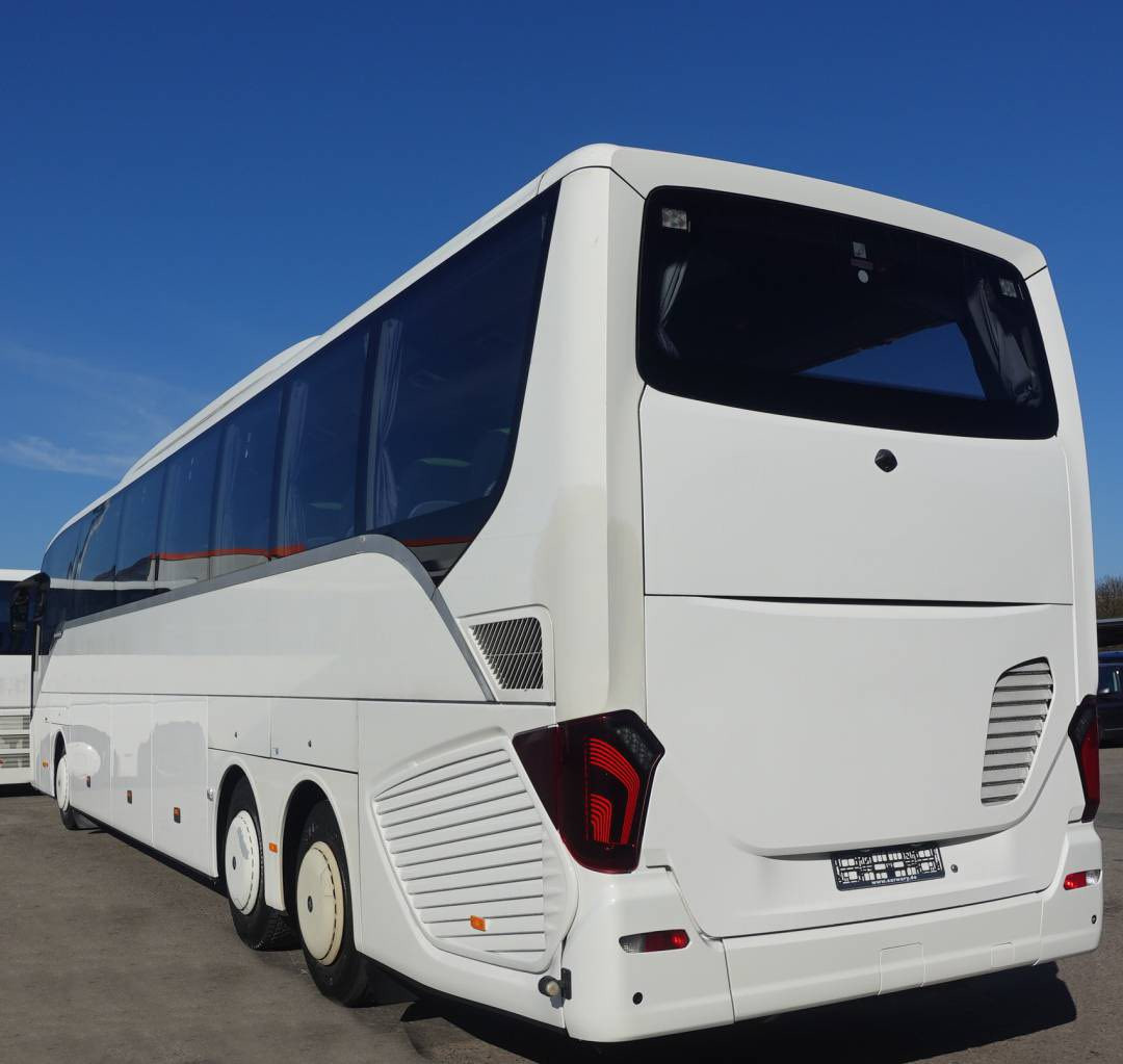 Setra 517 HD 
07/2013
Wc
Tv
Mb Motor 
Kitchen 
Fridge 
Tempomat 
Retarder 
Euro 6 
912.547 KM 
Automatik
428 PS 
Bluetooth 
57+1+1 seats 
Long 14000 mm 
www.sarwary.de
Sarwary Omnibushandel KG


**إذا كنت صاحب هذا الإعلان وتريد حذفه لأي سبب، رجاءا أرسل رسالة إلى الدعم الفني**
