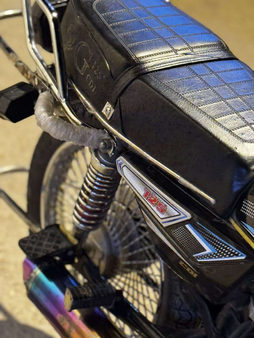 للبيع الدراجة نضيفه يرادله ترتيب بسيط ميكلف 10 دينار السعر 650قفل***********
