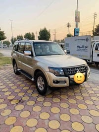 باجيرو ٢٠٠٨ محدثة ٢٠١٦ مكينه ٣٥٠٠ المرغوب بيها اربع قطع بدون دواخل بدو...