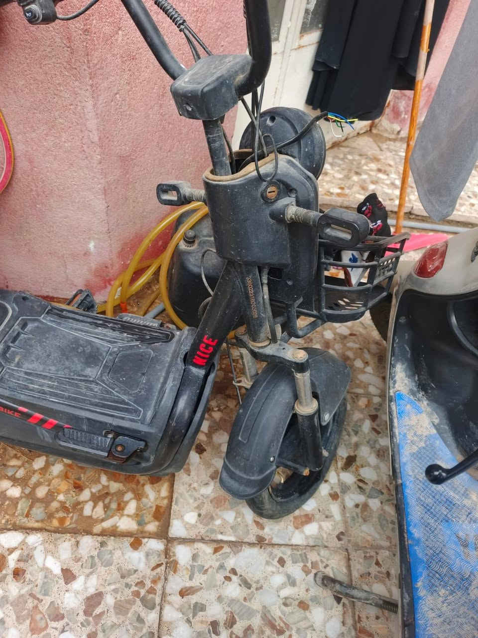 دراجه شحن للبيع نظيفة الاتصال على الرقم ***********
