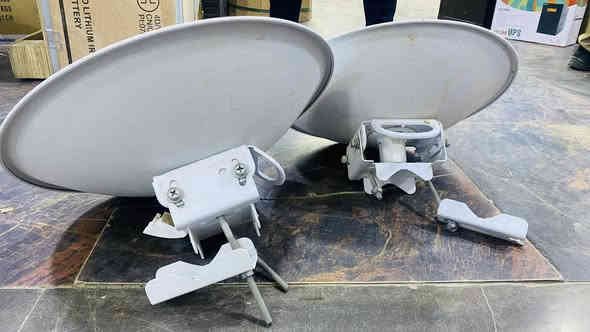 متوفر زوج بور بيم ac 
مستخدم نظيف جدا جدا 

الضمان / ٣ ايام من تاريخ الشراء 
يمكنك استبدال الطلب او ارجاعه حسب رغبتك 
🚗 التوصيل / كل محافظات العراق
🛒 الحجز / واتساب *********** 

العنوان/ حلة شارع اربعين مجاور لحوم ابو ضي/مقابل فاملي سنتر
