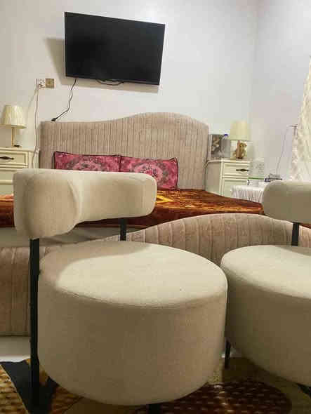 السلام عليكم ،
كراسي ديكور اشبه بالتخم يصيرن بغرفة النوم او غرفة الصاله ديكور حلو ، كراسي ثنين مستعملات فتره كلش قليله يعني بين قوسين جديدات كلش 
اريدهن ب 150 مكاني بغداد البياع قرب تقاطع الدرويش 
***********
متواجد خاص او على الرقم او واتساب بغداد
