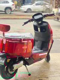 دراجة كهربائية • شرط الفحص • قفل مكاني