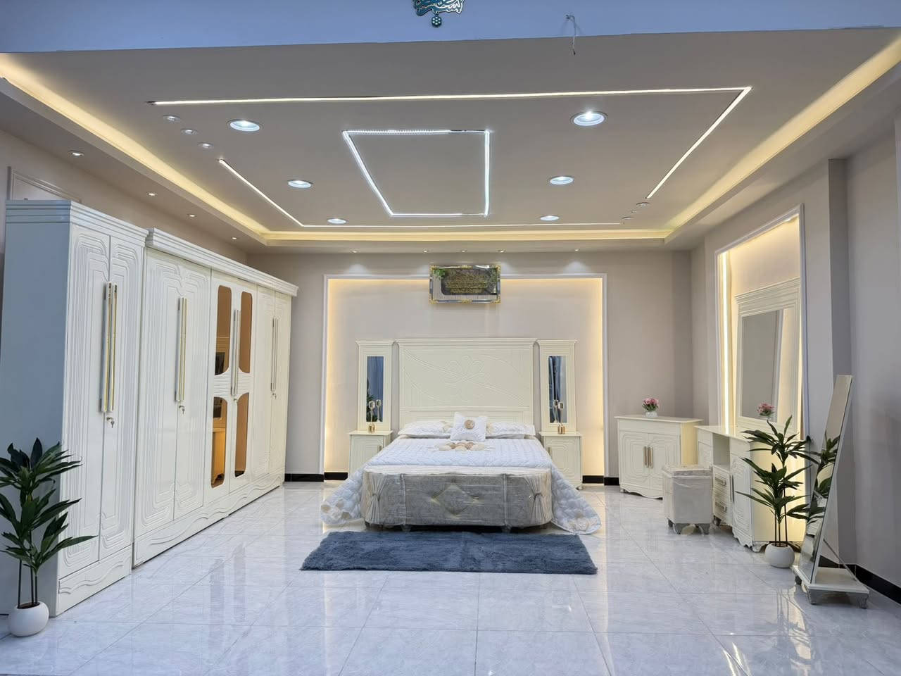 غرفه نوم خشب عراقي 

تصميم تركي بضبط الغرفه 

للحجز والاستفسار مراسله الصفحه 
او مراسله الرقم ***********
