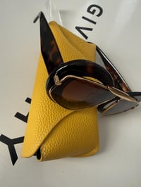 لويفي • جوزي