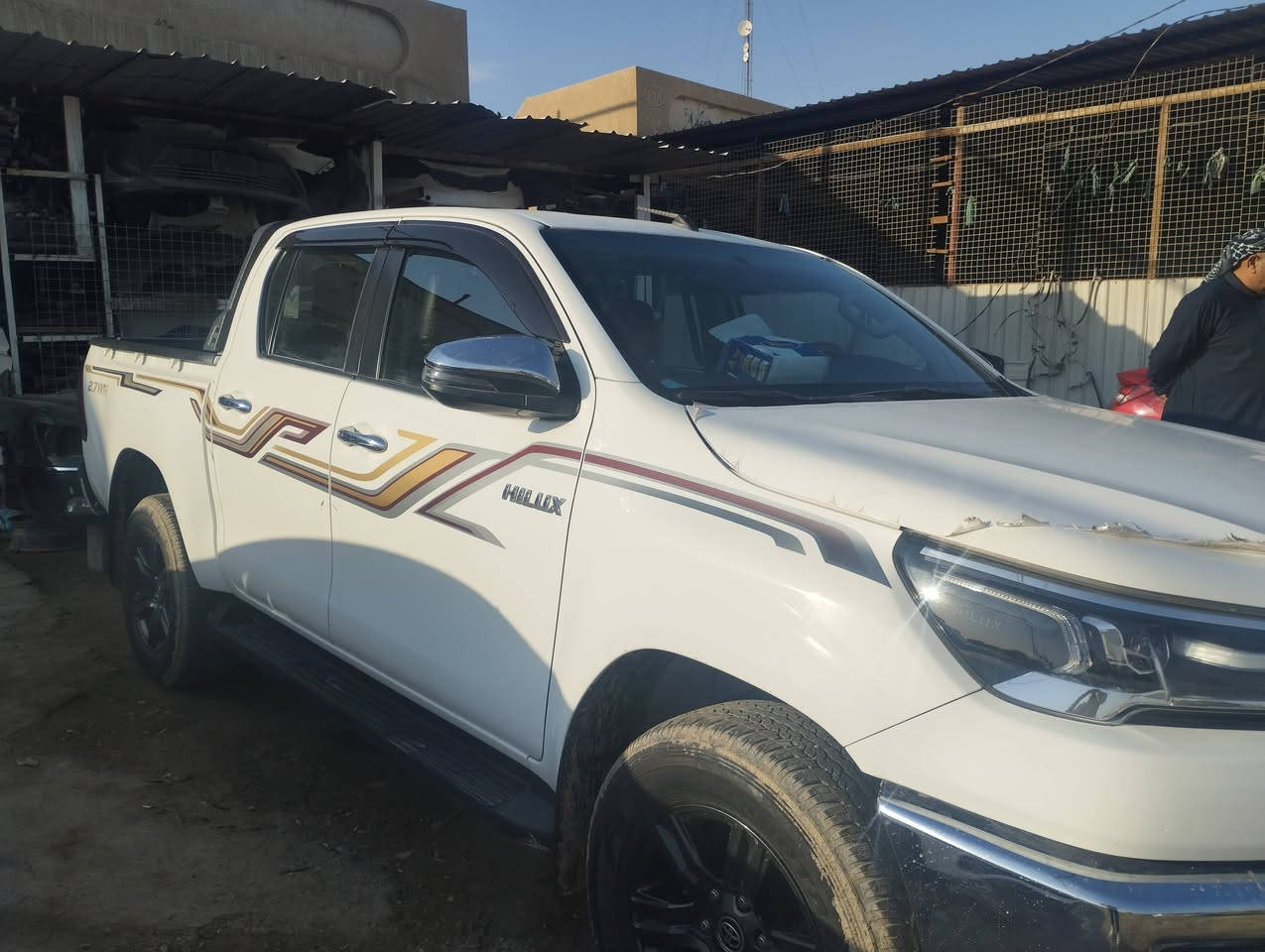 فور ويل 21 ماشيه 58 بل جيس لوك مال بيت مكفوله كفاله عامه 
كوتي 
وكاله ساز
بصمه 
تدفه تبريد كشنات
دخول ذكي
فول فول فول هواي مواصفات بيها 
رقم بغداد بأسمي تحويل مباشر 
العنوان بغداد المدائن 
السعر 310 ورقه
***********///***********
