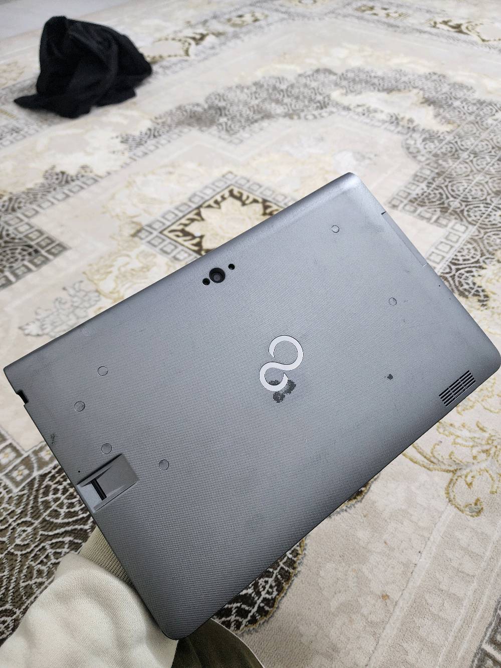 لابتوب نوع فوجيستو كوراي i5 جيل سابع لمس بظون اي عيب رام 8 وذاكره 170g نوع SSD شاشه حجم 14 لمس بل كامل وكيبورد منفصل ومتصل وياه ومعاه شاحنه بطاريه تكفي اكثر من 4 ساعات عنوان صلاح الدين تكريت السعر 210 الف وبيها مجال للشراي