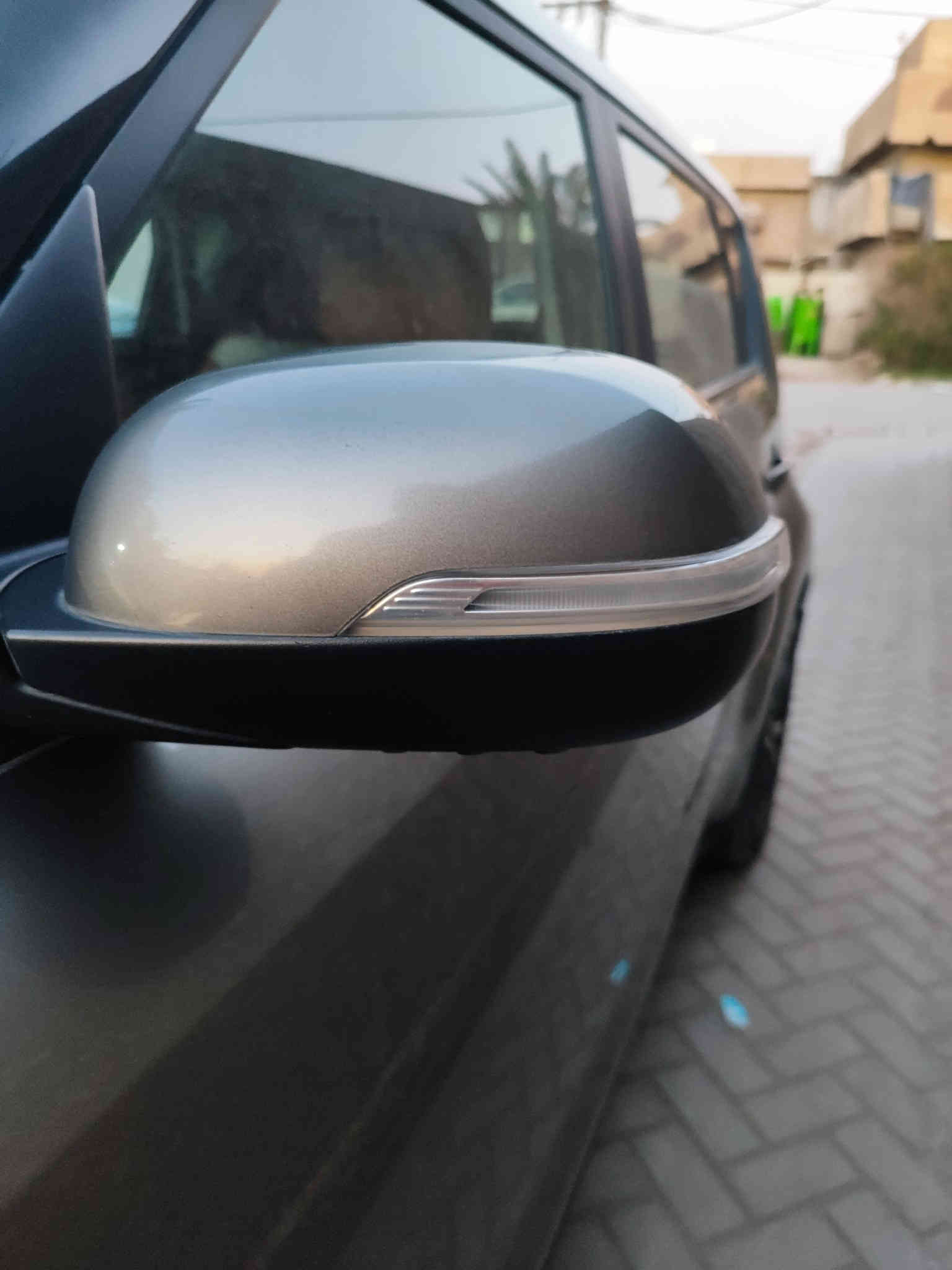 صول للبيع او المراوس 2016 حادثها ( سرقة/ بانيد وجاملغ فقط) كلشي سليم ايرباك بحالة شركة  اقرة تفاصيل 👇🏼👇🏼

مكينه 1600  ( كير عادي ) تراي اخذها للبصرة

تحكمات استيرن كروز سرعه 

ابلوتوث 

تدفأة كشنات وستيرن 

داخل صاجي وضع شركة 

تخم تاير جديد 

لد نهاري 

اشارة بالمري 

صدر امامي خلفي بحالة الشركه 

منظومة تبريد ثلج بحالة شركة

باتري جديد 

الاسبير مشايف الشارع بحياتة مال شركة المصنعة نفسة

دوشمة  كشنات وارضيه جلد باعمان عملة

بدون اي جرود 

رقم بغداد بدون اي غرامات وتحويل ثاني يوم 

السنوية الى 2028 

السياره جديده كلش وجاهزه من كلشي ربع متصرف عليها 

السعر 109$ وبيها مجال حك الجيه  
ملاحظة السيارة مال بيت مامتعوبة ع ايد وحدة 

تفاصيل 
مكاني بغداد الزعفرانية 

للاستفسار 

***********
