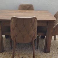 ميز طعام • صاج ثقيل • من هوم سنتر