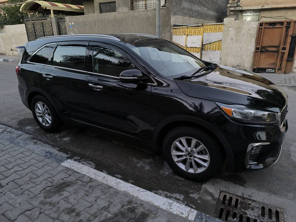 السلام عليكم سورنتو 2020 وارد امريكي حادث بنيد شبر بالجاملغ صفحة اليمنه بدون لغد ولا شواصي والباقي مكفول السياره جاهزه من جميع النواحي تخم تاير حداده مكينه كير ماشيه 71الف ميل للاستفسار *********** السعر 190ورقه البصرة, العراق
