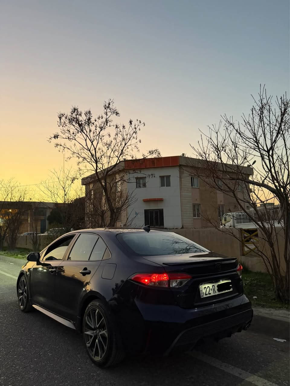 Crolla 2022 SE 
سەیارەکە فولل ماصفاتە تەنها بۆنیدی سبوغە بێ داخلی ئێرباگ بەس سوکان تەقیوە سیستەم کراوە 
ماصفات ٣ مۆدە سەیارەکە ئیکۆ سپۆرت نۆرماڵ دەبڵ گێرە 
برێک ئۆتۆیە خەتی جادە و تحدی سرعە فولل فوللە
سحری ١٤٣ وەرەقە و مەجالێ کەم
*********** أربيل, العراق
