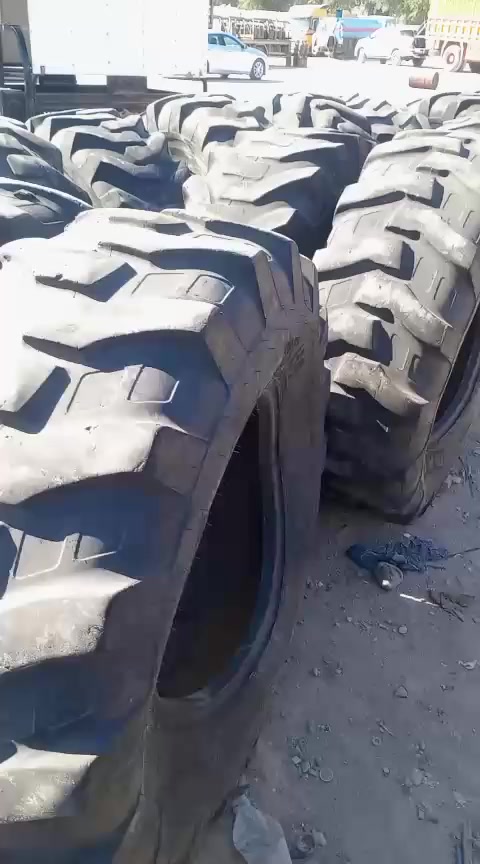 السلام عليكم وصل اليوم تايرات مالت الامارات العربية مكان نجف للاستفسار واتساب ***********
