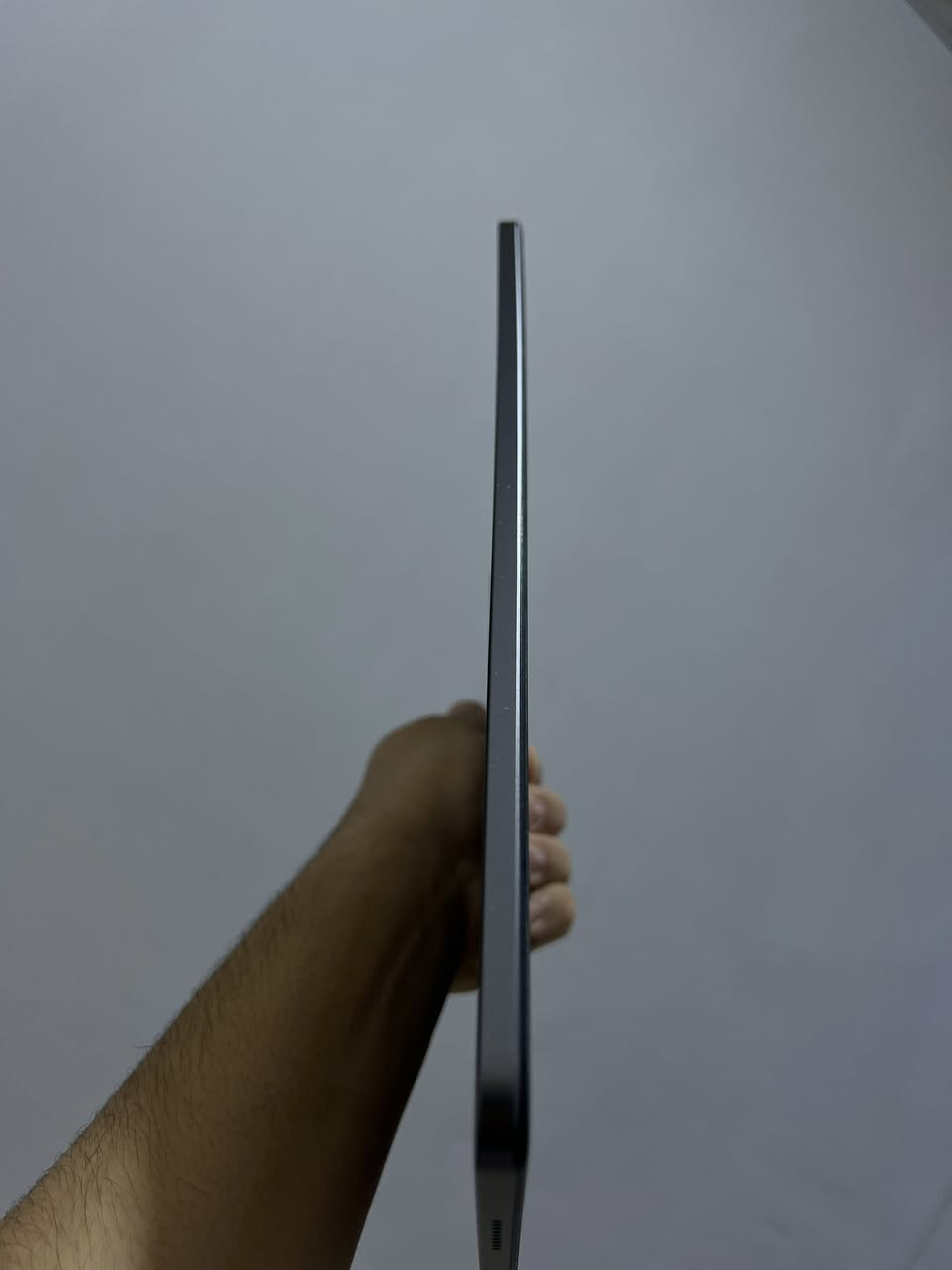 السلام عليكم
تابلت شاومي ريدمي باد برو 
حجم: 12.1 إنش
 • دقة: 2560 × 1600 (2.5K)
 • نوعها: IPS LCD بدعم Dolby Vision
 • معدل تحديث: 120 Hz AdaptiveSync
 • حماية: Corning Gorilla Glass 3
 • سطوع عالي حتى 600 nits تقريباً 
6 GB RAM + 128 GB تخزين داخلي
الجهاز جديد امانة الله استخدام قليل للدراسة 
الملحقات موجودة كارتون وكيبل
سعره 225 الف قفل
العنوان البصرة حي الخضراء او الشمشومية


**إذا كنت صاحب هذا الإعلان وتريد حذفه لأي سبب، رجاءا أرسل رسالة إلى الدعم الفني**