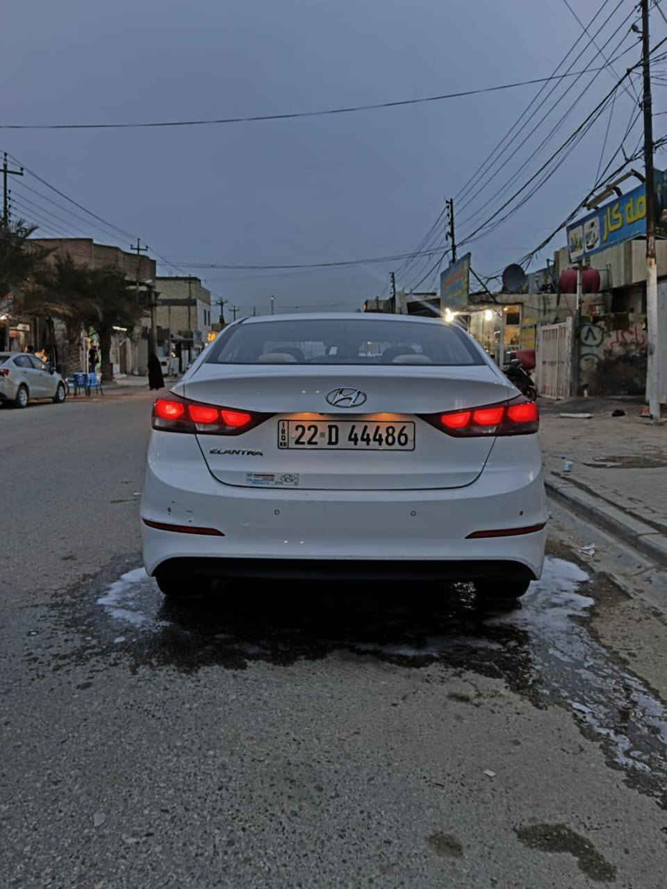 هونداي النترا للبيع
الانتره هونداي موديل 2018 
فول واحد عله واحد السعر150 وبين مجال ***********
