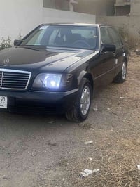 شبح • اسود • رقم بغداد