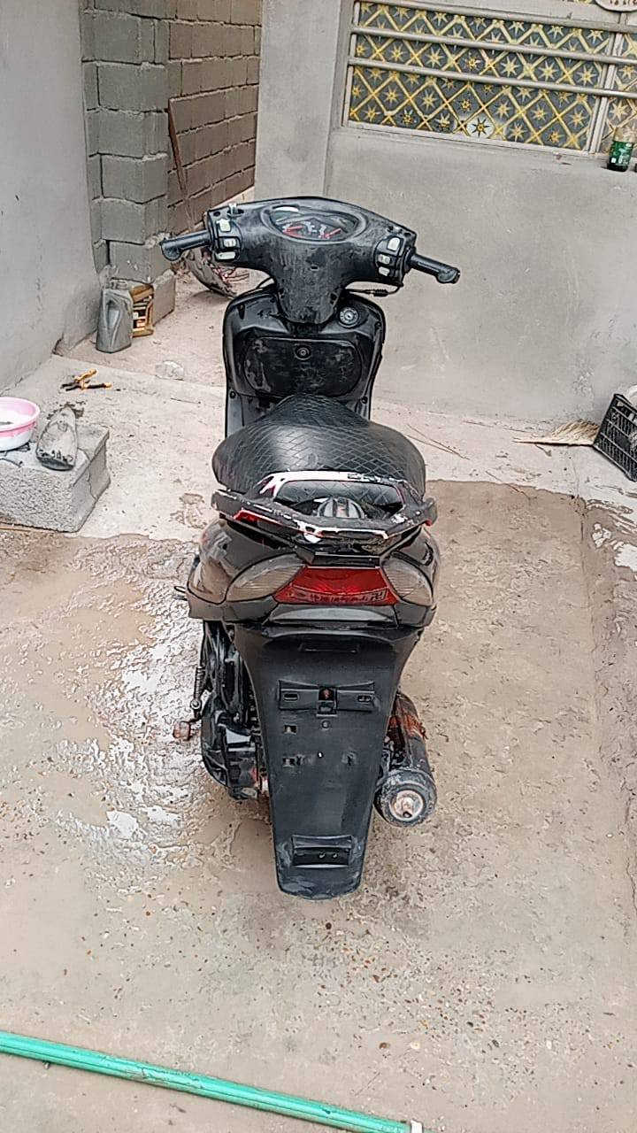 السلام عليكم ورحمة الله وبركاته عيني درجة ماكس ثعلب البيع مابيه اي نقوصات والله لو مامحتاج مابيعه والسعر 450وبيه مجال قليل المكان بغداد مدينة الصدر ***********
