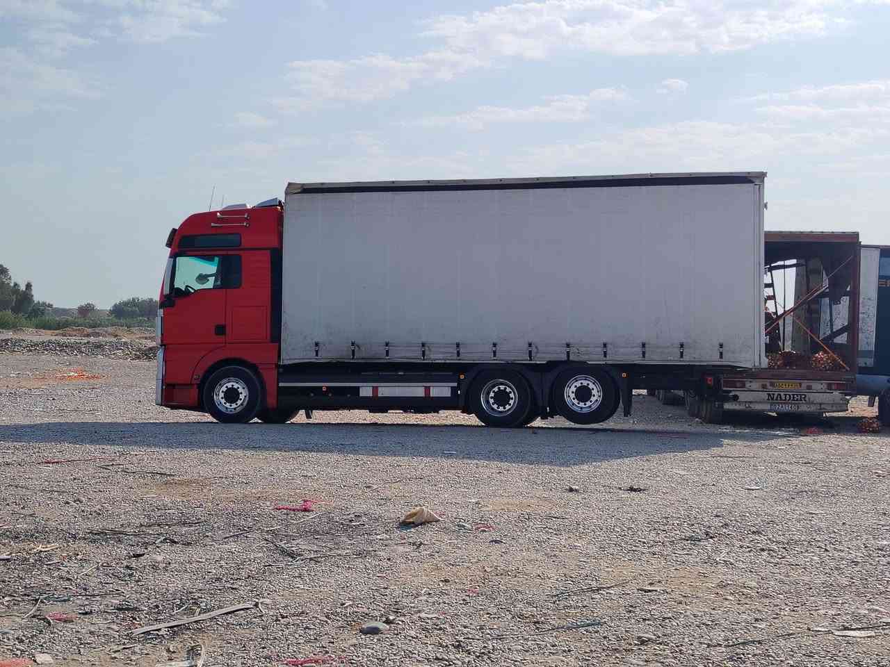 سلام عليكم
مان
MAN
560.25
مكينه 38D
دبل سوبر
موديل 2016
رتايدر مي
كامره وحساس
سبلت
ثلاجه
ام بي فاير
هورن هوئ
تخم ويل كروم
السعر 340$ وبي مجال حك الجيه 
رقمها سليمانيه انكليزي ترقيم جديد السيارة بسمي تحويل ثاني يوم للاستفسار الاتصال على الرقم ***********
