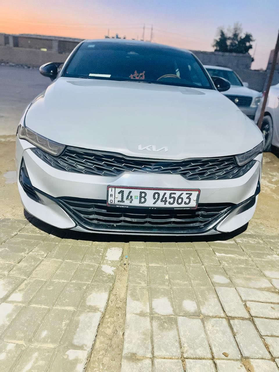 السلام عليكم
للبيع كي فايف مديل 2023 رقم بصره حره بسمي فول مواصفات جيتي لاين فول ماعدا الفتحه وارد امريكي بيه صبغ جاملغ وبنيد سياره جاهزه على اخر حبايه مانقصه للاستفسار اكثر مراسله الرقم ***********هـ 
ملاحظه : اخوان اني مكلف بلنشر
