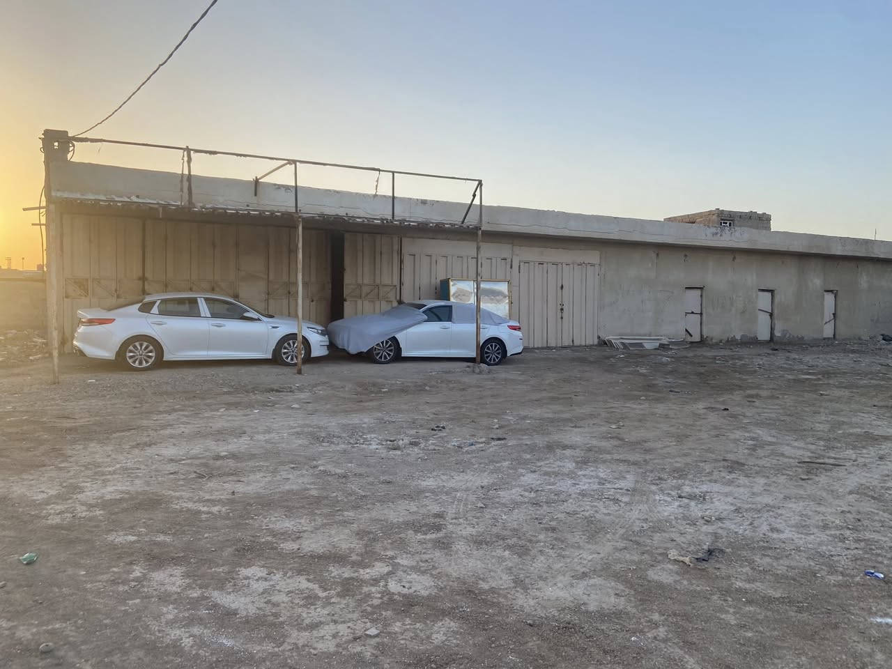 إفران ومعجنات إلياس البغدادي
للبيع عماره كامله فرن حجري كامل تعال وشتغل بلرفاعي بلتفيج  مساحه ٤٠٠ متر ٨ محلات مساحه كدام المحلات مايقارب ٧٠٠ متر وره العماره ٢٥٠ متر هاي فضلات 
العماره على ٣ شوارع بظهرها مدرسه وقرب الملعب وشارع مقابيلي شارع عليه فورتات مال سوك
إذا تجي على طريق رفاعي رائيسي مدخل ثالث مال سايلو ميت متر المدارس  السعر واستفسار اتصل بسمي  ارض تابعه التنميه الصناعيه 
***********اف
