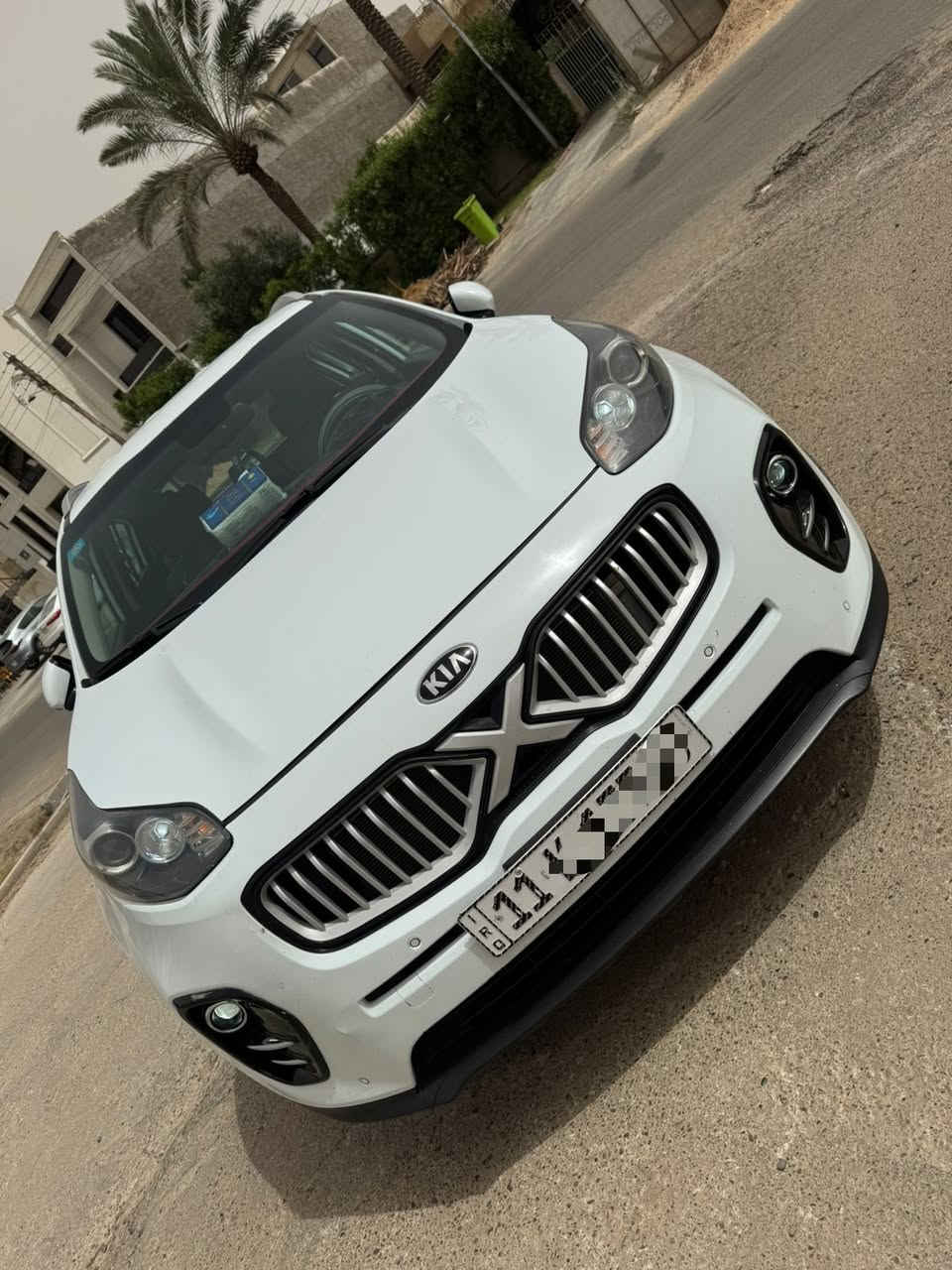 السلام عليكم كيا سبورتاج 2016خليجي مكينه 2000 دوش سياره بيه رش موضح في السونار
سياره جاهزه من مكينه وكير وحداديه وتخم تاير تبريد  ❄️ 
سياره جاهزه للاخير ماتصرف عليه الف 
موصفات 
كامرى 
تحكمات 
حساسات
اشاير بل مري 
مري شفط 
سنويه جديده
رقم دولي 
هزه جديده 
تحويل مباشر  
مكان سياره بغداد حي الجامعه 
السعر 165 وبيها مجال 
رقم الهاتف ***********

