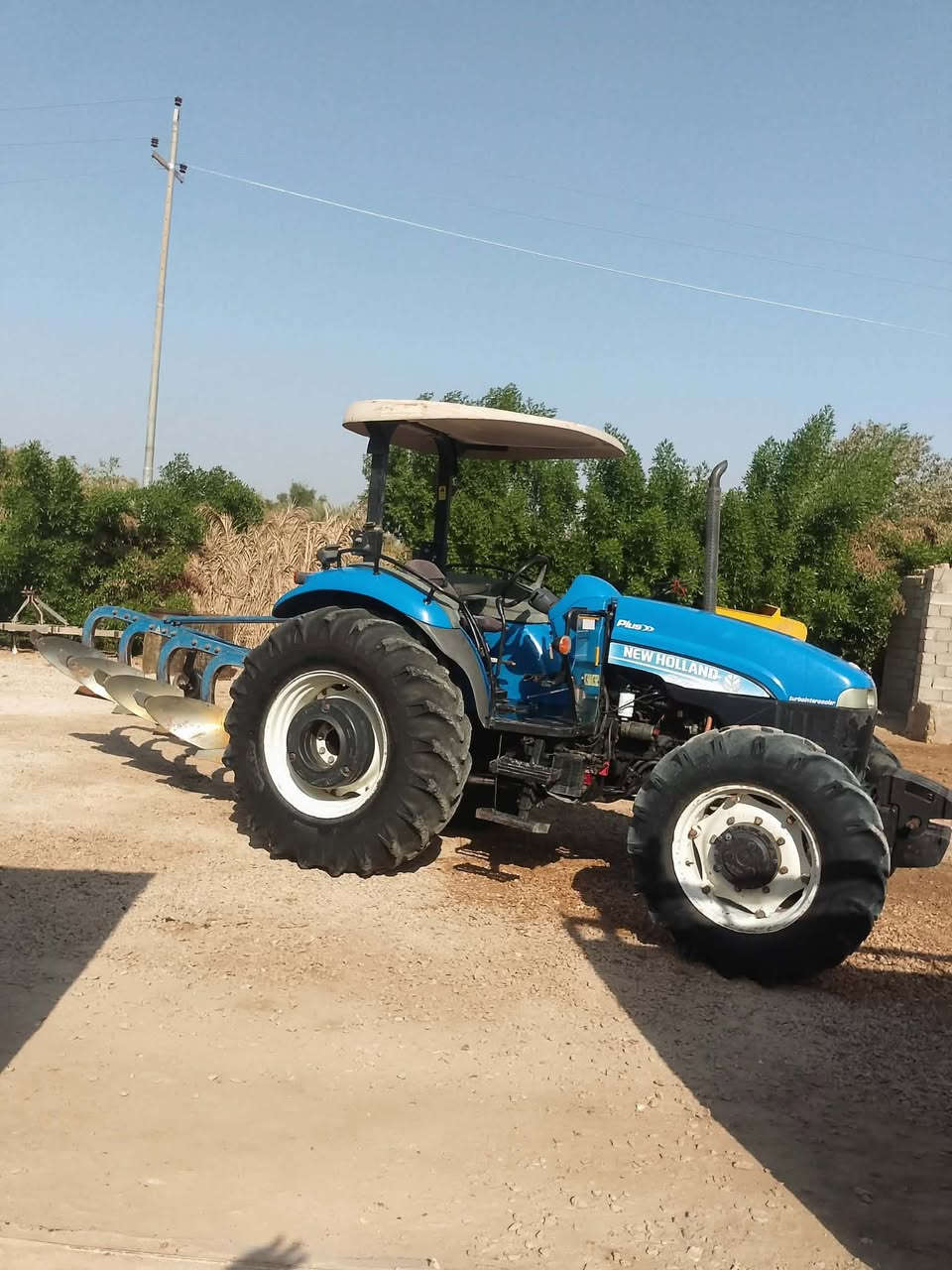 للبيع نهولند حجم ٩٠  كفاله عامه معه معدات فدان رباعي تركي وندبليت ٣متر للستفسار *********** رقم شمالي تحويل مباشر مكان القادسيه
