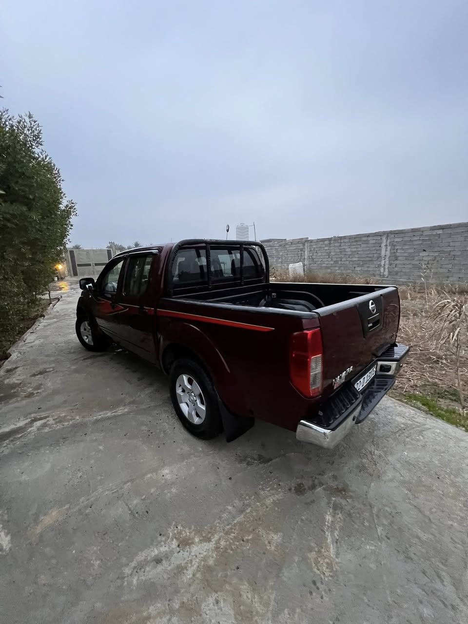 السلام عليكم نيسان نيڤارا2012
رقم أربيل الدولي محرك كاز اقتصادي كير عادي فور ويل 
سيارة جاهزة صدره جديد داخل بيجي السعر 120وبيه مجال بسيط العنوان بغداد الدوره ***********
