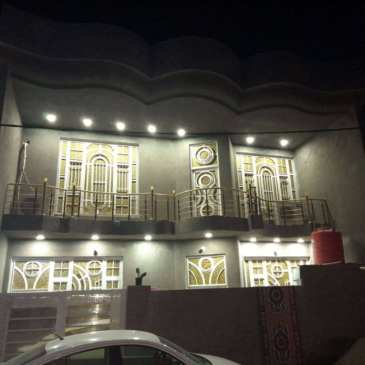 دار سكن للبيع في منطقه الخاجيه حي القضاه المساحه 200 م طابقين بناء حديث يتكون الطابق الأول من غرفتين نوم 4 / 5 وصاله داخليه 8 / 4 واستقبال 7 / 4  ومطبخ ومجموعة صحيه كذلك الطابق الثاني نفس تفاصل الطابق الأول للاستفسار التواصل عبر الخاص او واتس اب على الرقم ***********
